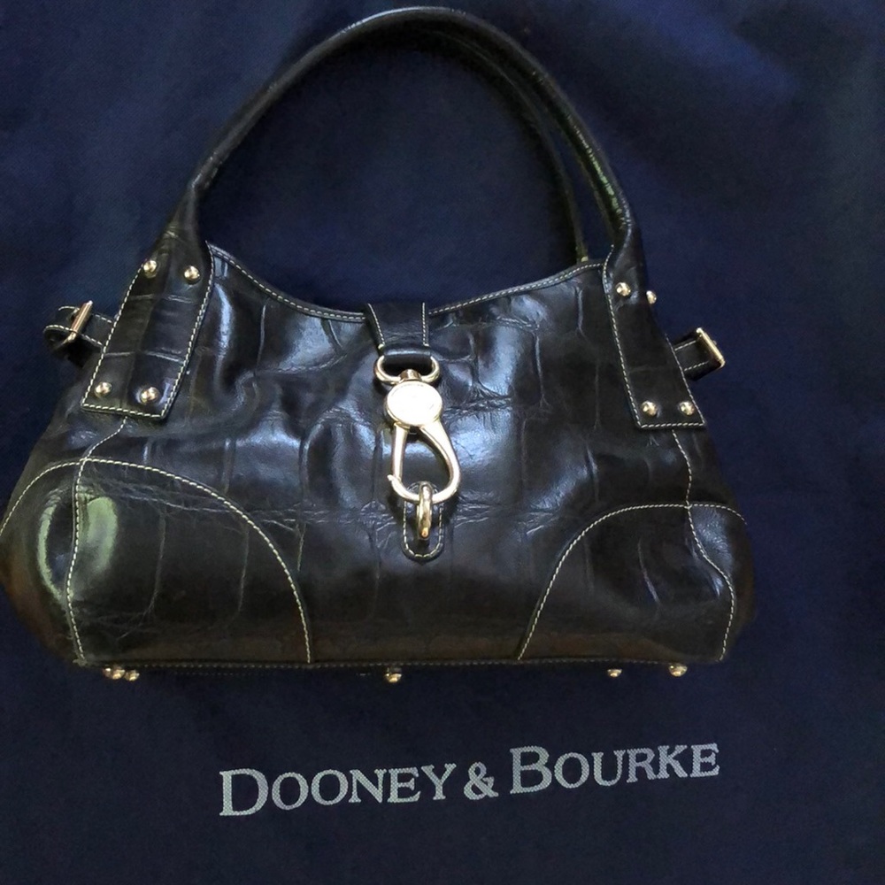 Dooney Bourke purse black